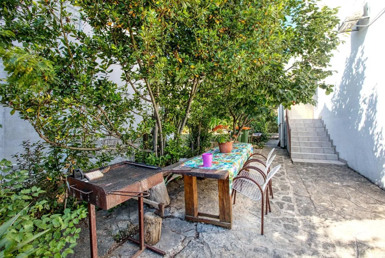 Apartments With A Parking Space Biograd Na Moru, Biograd - 863 0*,  Croatia