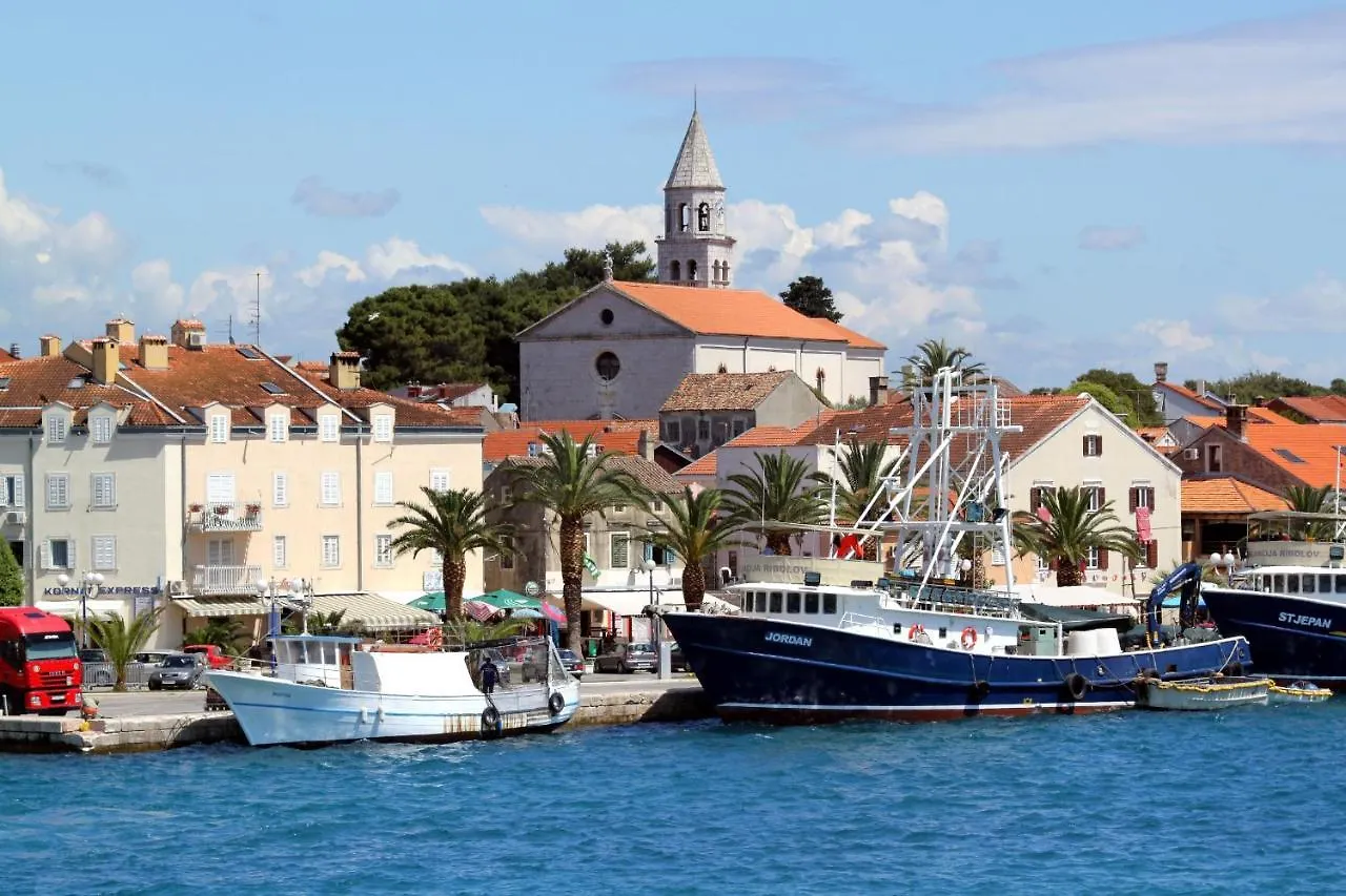 Apartments With A Parking Space Biograd Na Moru, Biograd - 863 0*,
