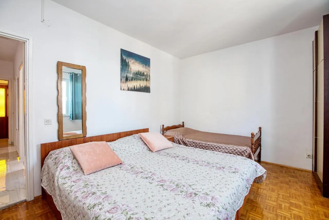 Apartments With A Parking Space Biograd Na Moru, Biograd - 863