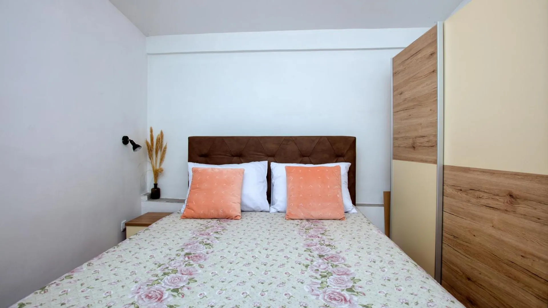 Apartments With A Parking Space Biograd Na Moru, Biograd - 863 0*,