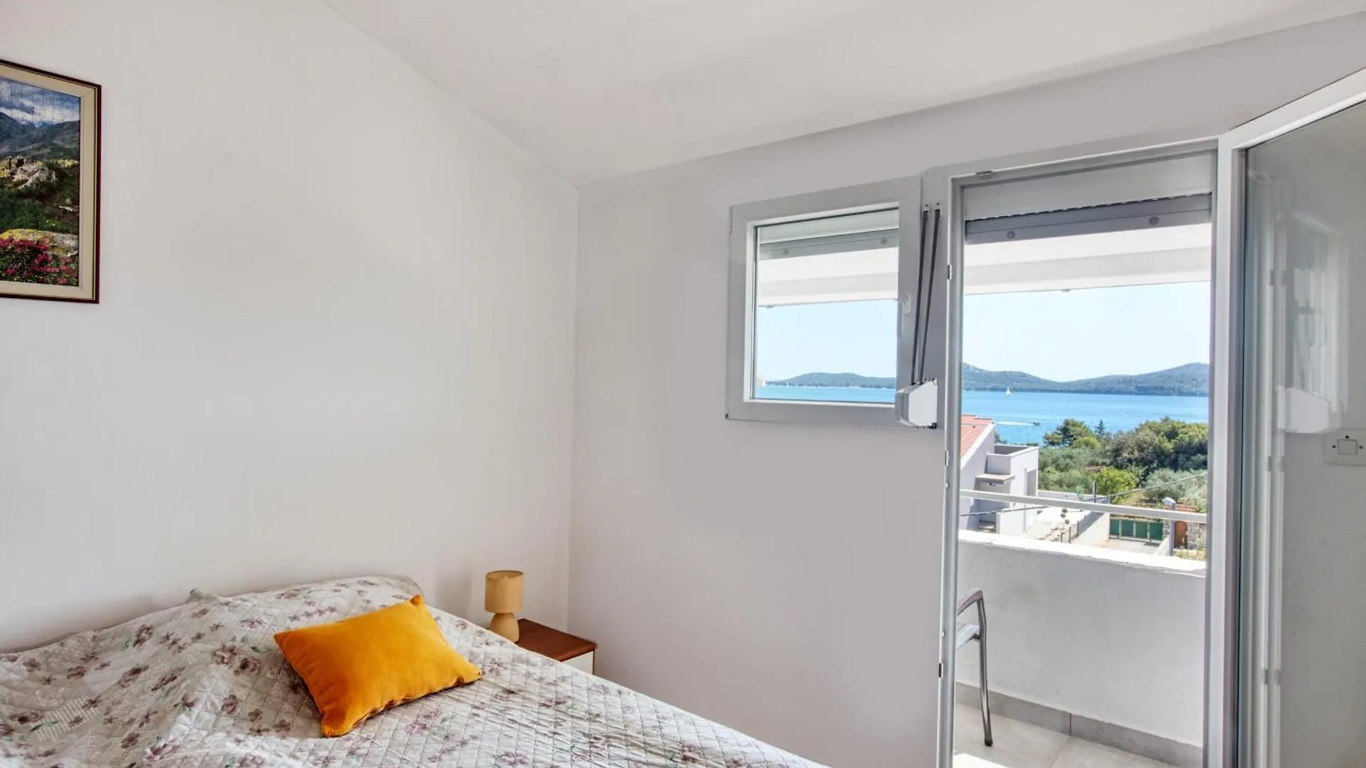 Apartments With A Parking Space Biograd Na Moru, Biograd - 863 0*,